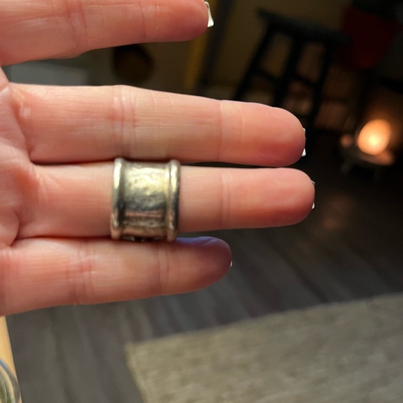 Size 6 Boho silver ring - Picture 2 of 3